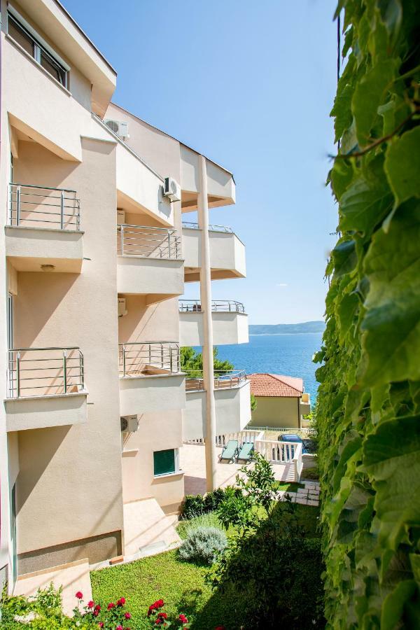 Larus-M Apartments Mimice Bagian luar foto