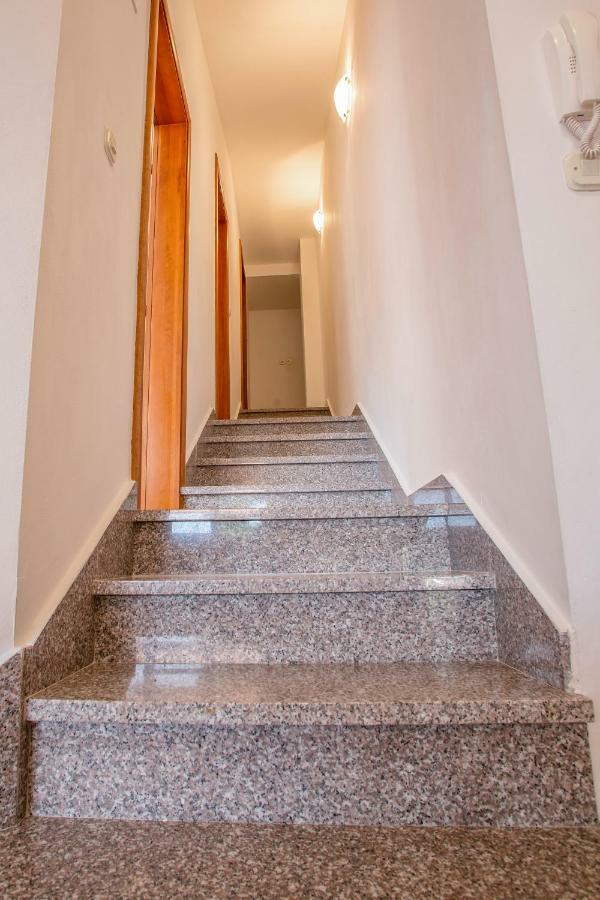 Larus-M Apartments Mimice Bagian luar foto